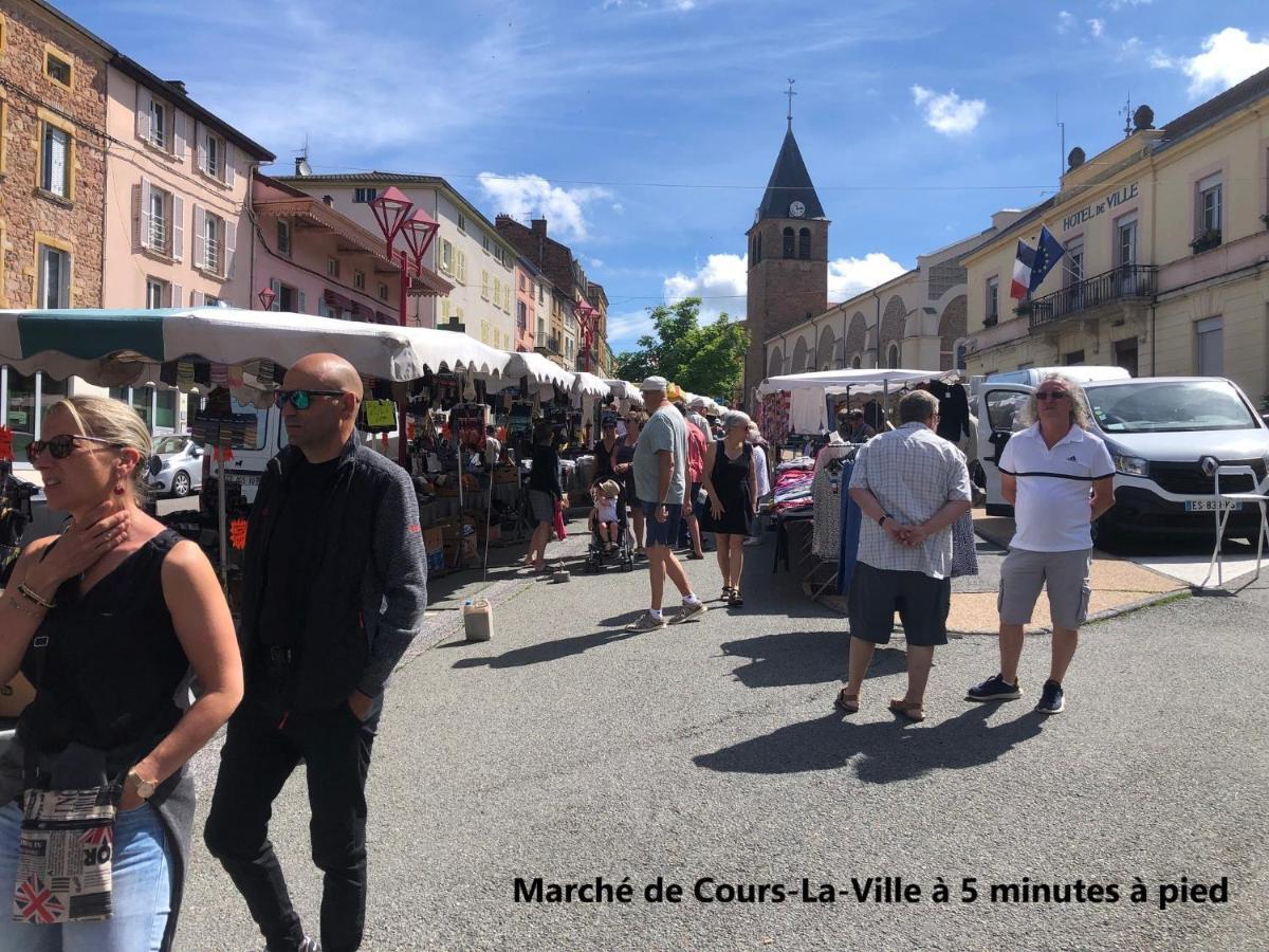 Appartement Au Coeur De Cours La Ville Exteriör bild